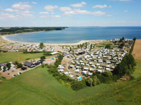 Vikær Strand Camping & Cottages in Diernæs